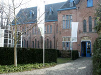 groeningemuseum1.jpg