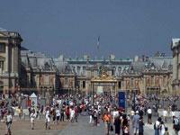 versailles-entrance.jpg
