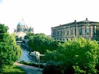 River_Spree_Berlin.jpg