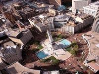 Indianapolis-MonumentCircle.jpg