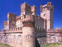Castillo_de_la_Mota_-Valladolid.jpg
