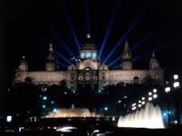Fuentes_de_Montjuic_Barcelona.jpg