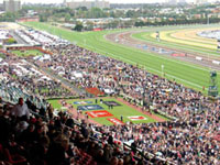 melbournecup-grandstand.jpg