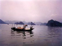 Vietnam_-_Halong_Bay_JDuk.jpg