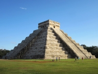 Chichen Itza photo